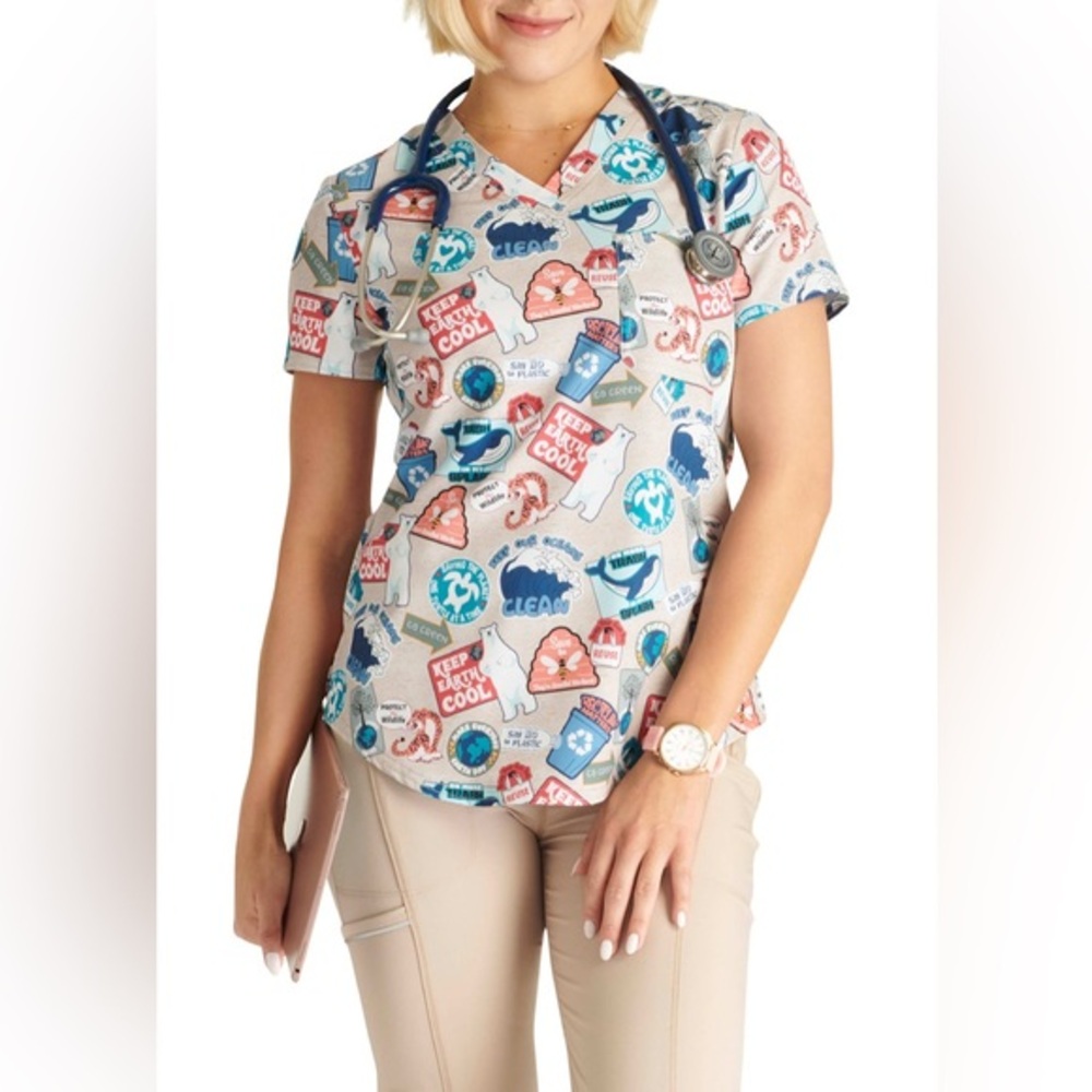 Cherokee care for the cause scrubs top size S